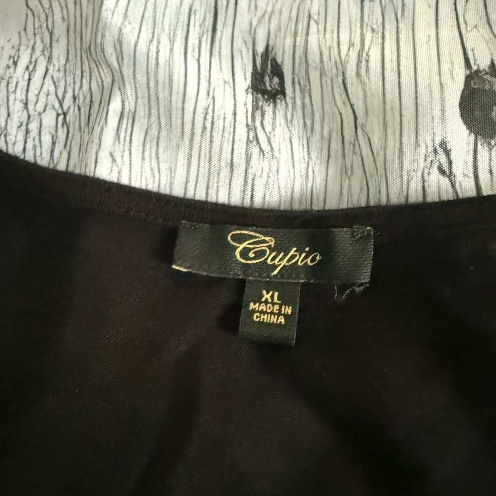 Cupio Classic Black Garment